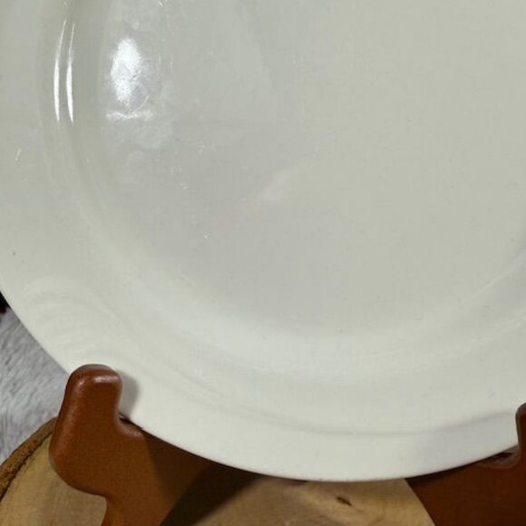 Vintage Set of 3 Oneida Espree Cream White China 8 3/8" Plates - Picture 6 of 11